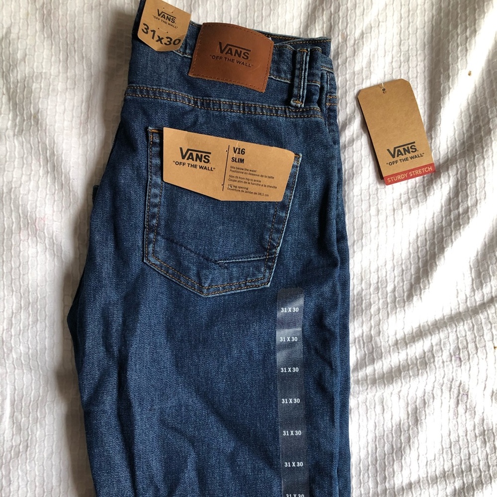 Vans V16 Slim Stonewash Jeans